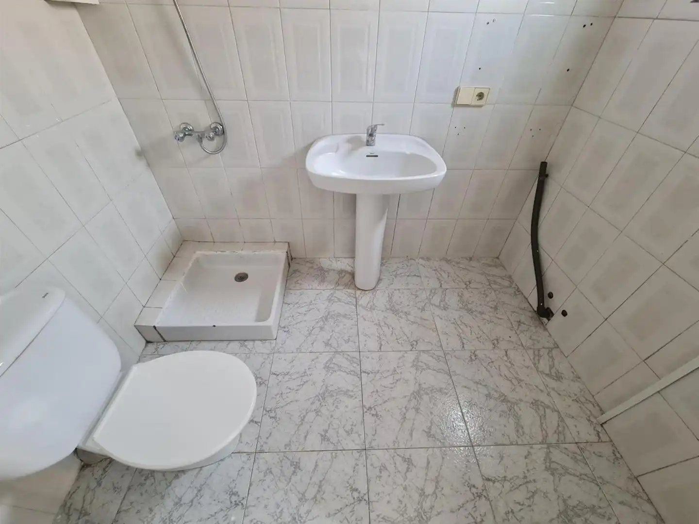Baño de Casa adosada en venta en La Pobla de Montornès   con Terraza y Trastero