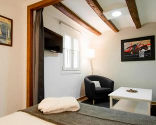 Bedroom of Study to rent in  Barcelona Capital  with Air Conditioner, Furnished and Oven