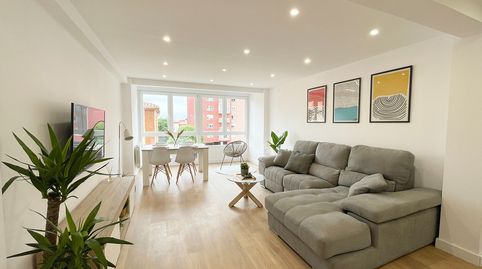 Foto 4 de Apartament en venda a Calle Juan XXIII, 18, General Dávila, Santander