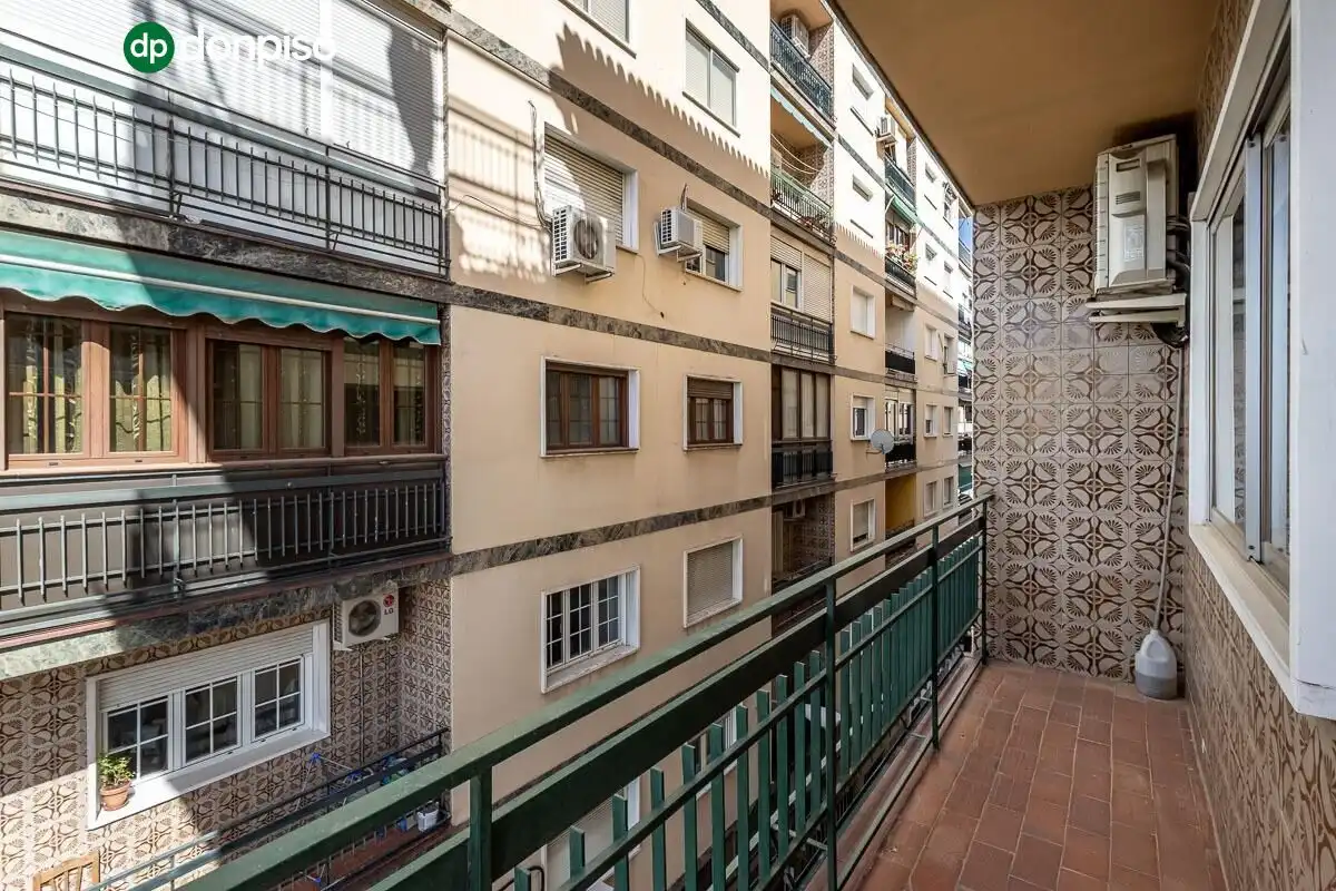 Terraza de Piso en venta en Granada con Aire acondicionado, Calefacción y Terraza