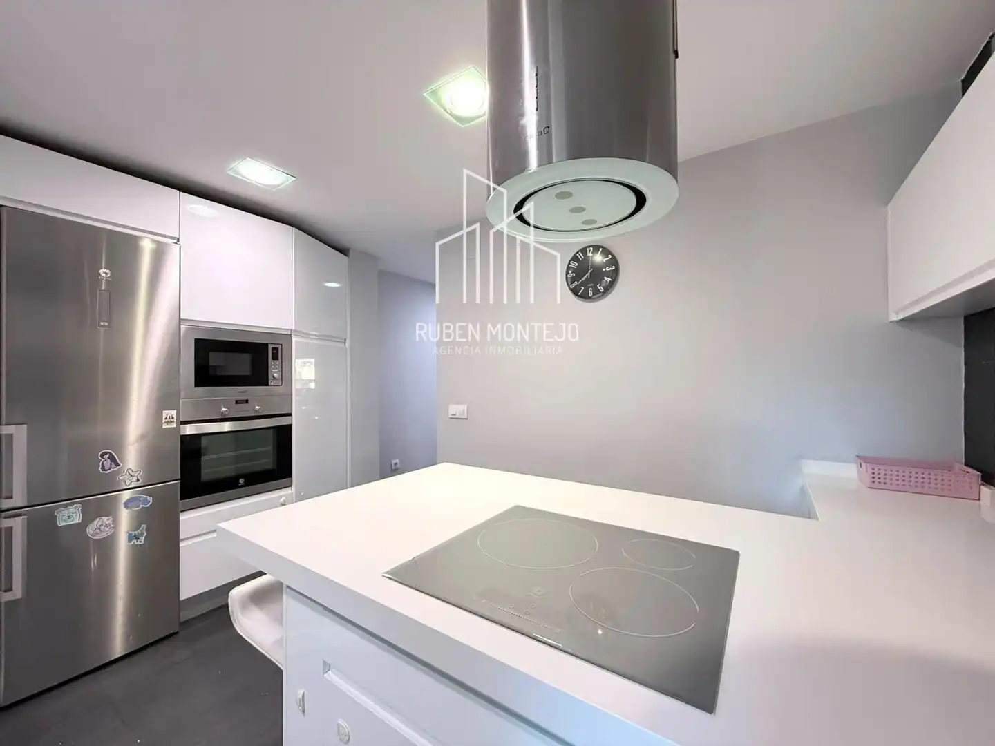 Cocina de Piso de alquiler en Salamanca con Calefacción, Parquet y Terraza
