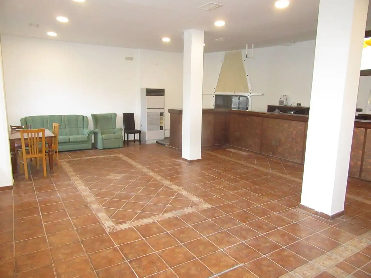 Local comercial en venda a avenida Huesca 8, imagen 4