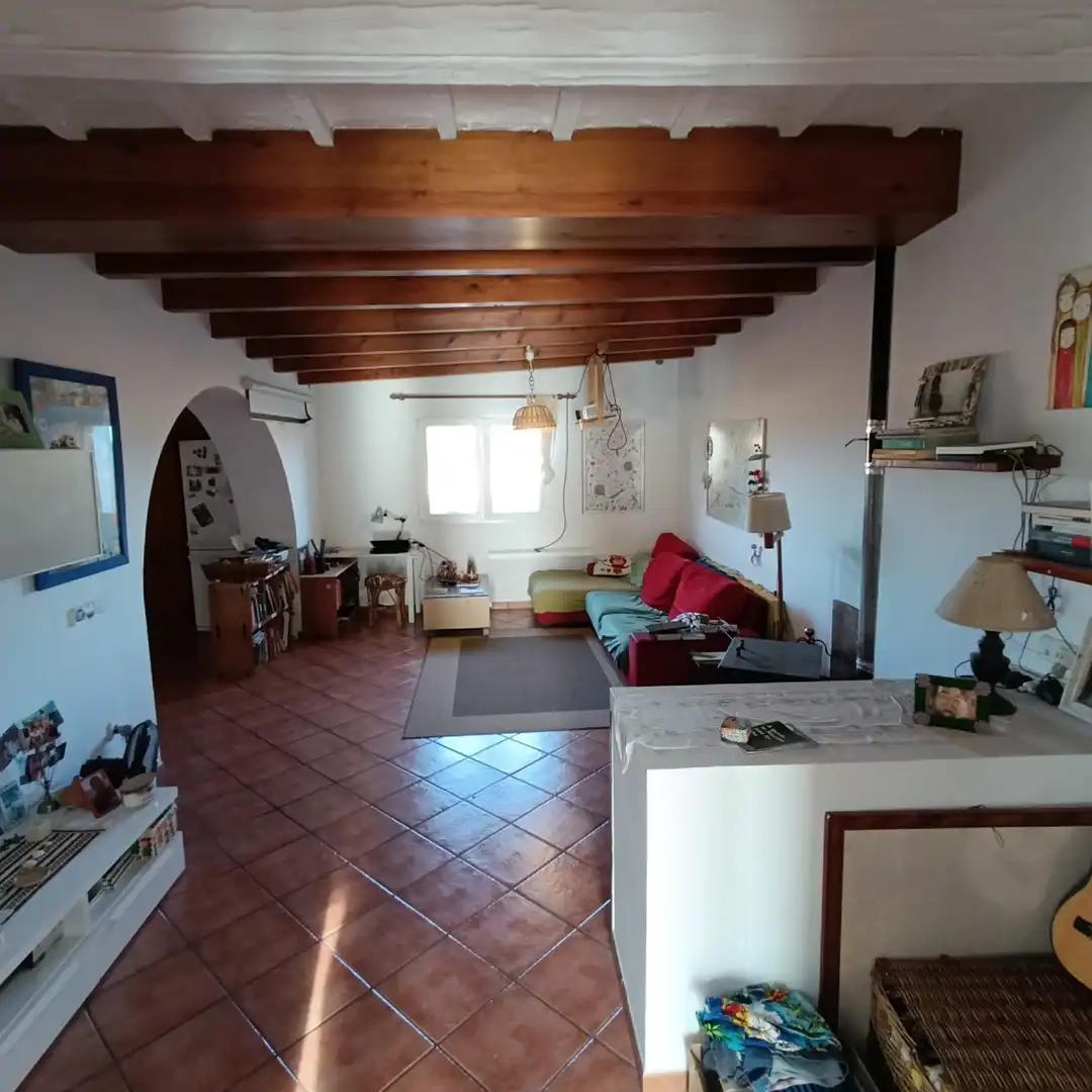 Wohnzimmer von Country house zum Verkauf in Ciutadella de Menorca mit Privatgarten, Terrasse und Möbliert