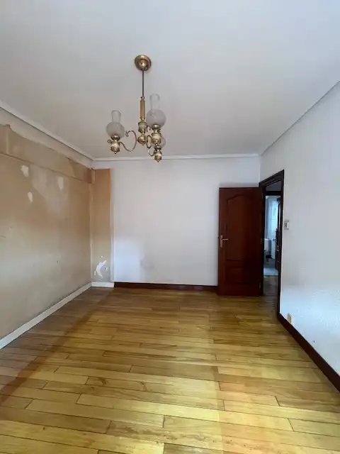 Habitación de Piso en venta en Santurtzi  con Balcón