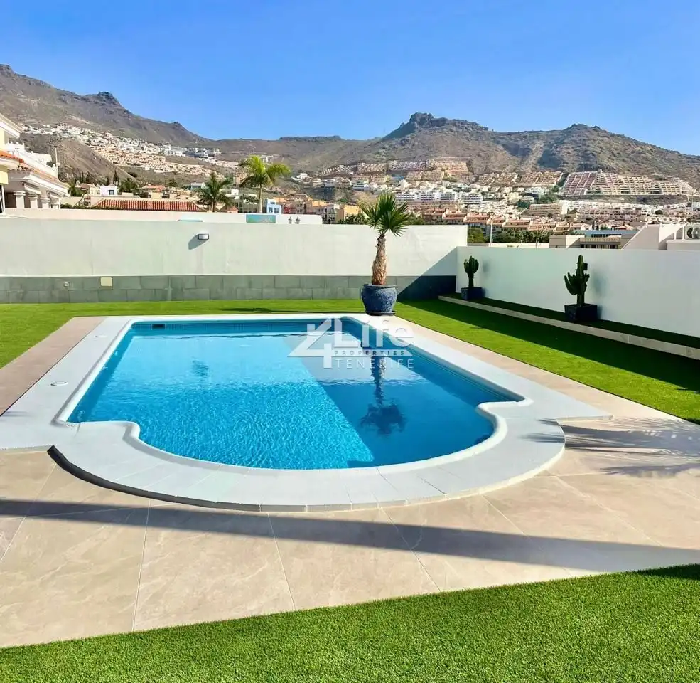 Haus mit Pool zum Verkauf in El Almendro, imagen 20