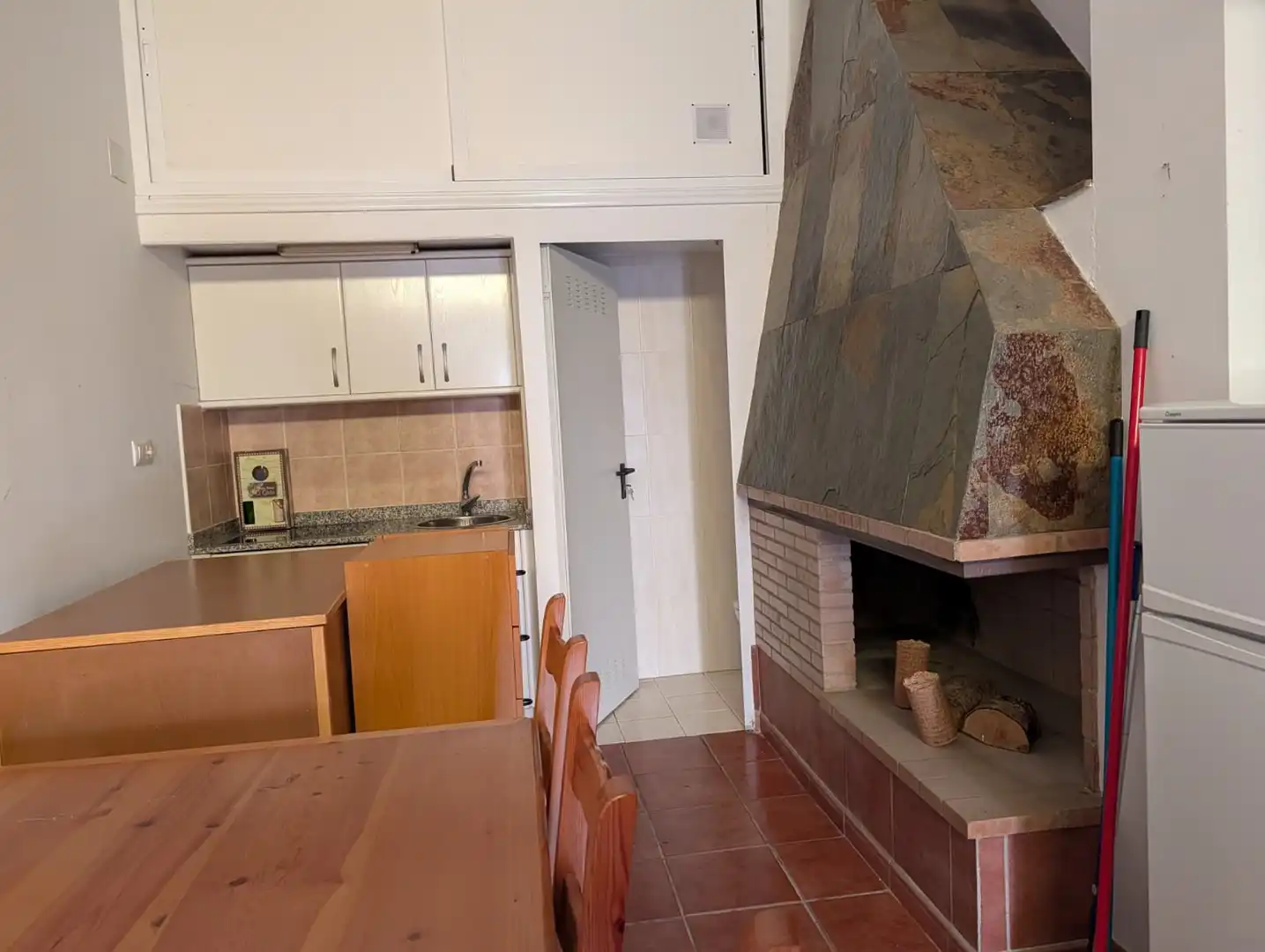 Cocina de Local en venta en Ezcaray con Calefacción y Amueblado