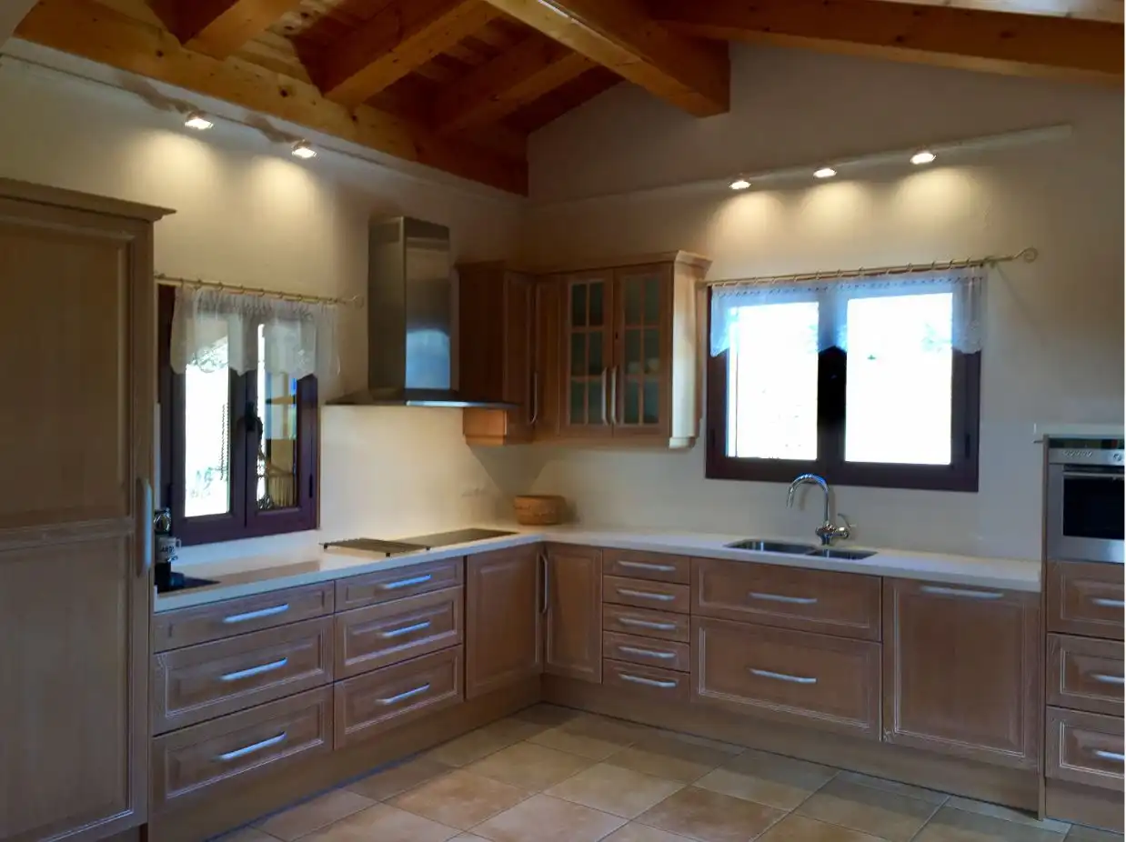 Küche von Country house zum Verkauf in Vallcebre mit Heizung, Privatgarten und Möbliert