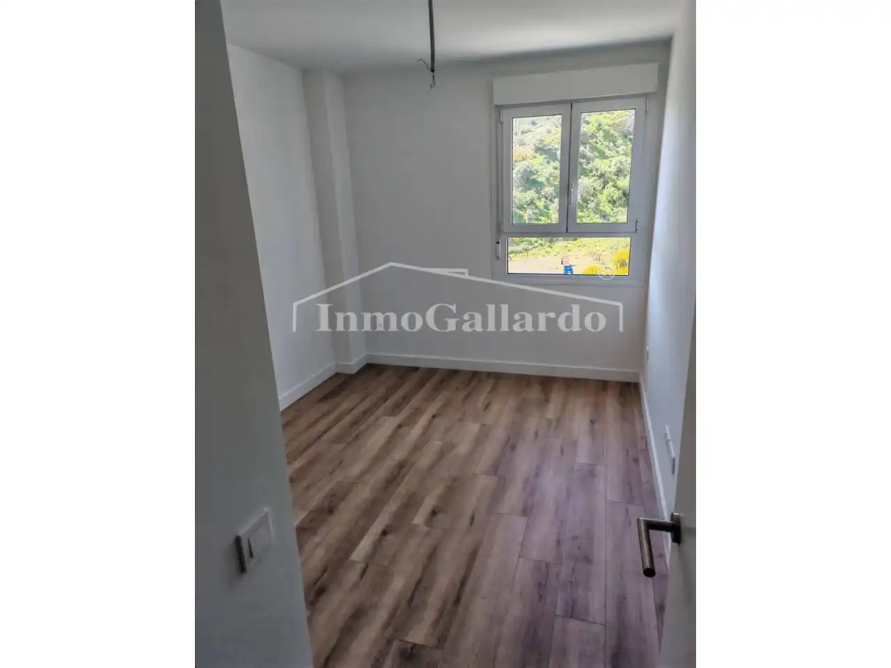 Habitación de Dúplex en venta en Málaga con Terraza y Piscina comunitaria