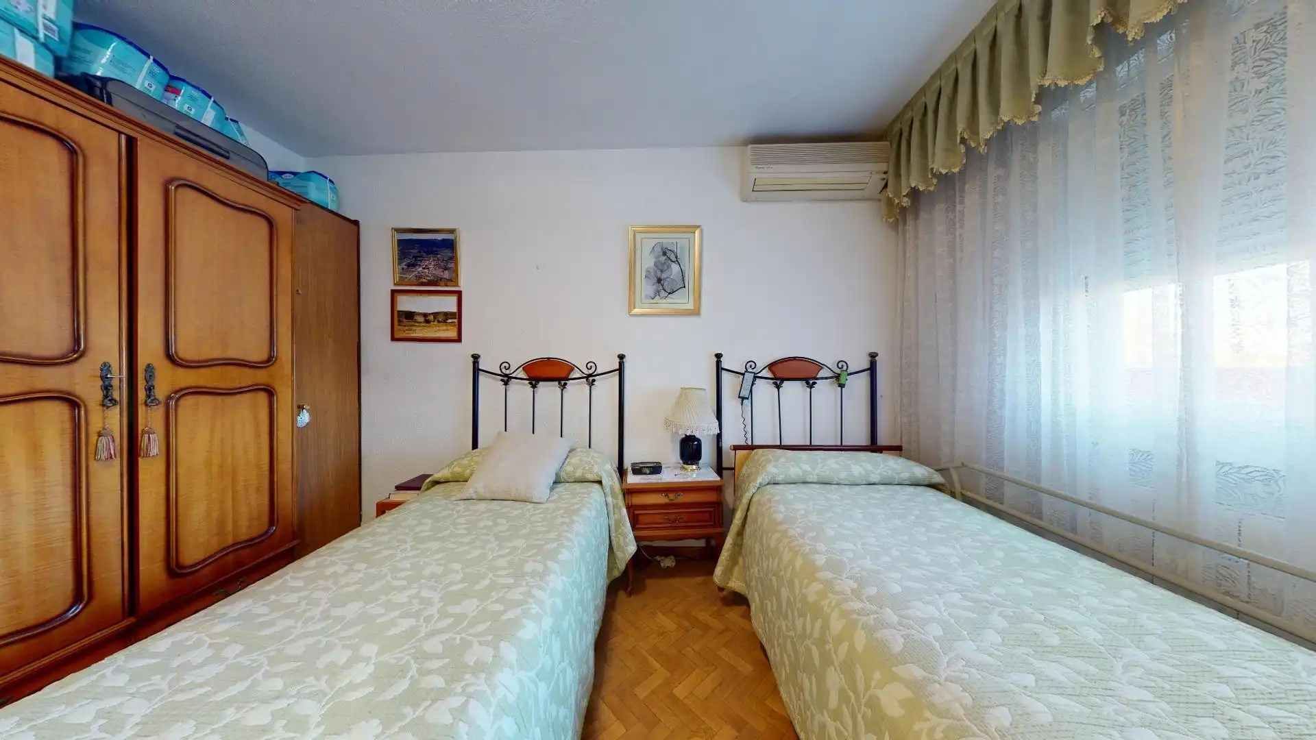 Bedroom of Flat for sale in Leganés  with Air Conditioner, Heating and Terrace