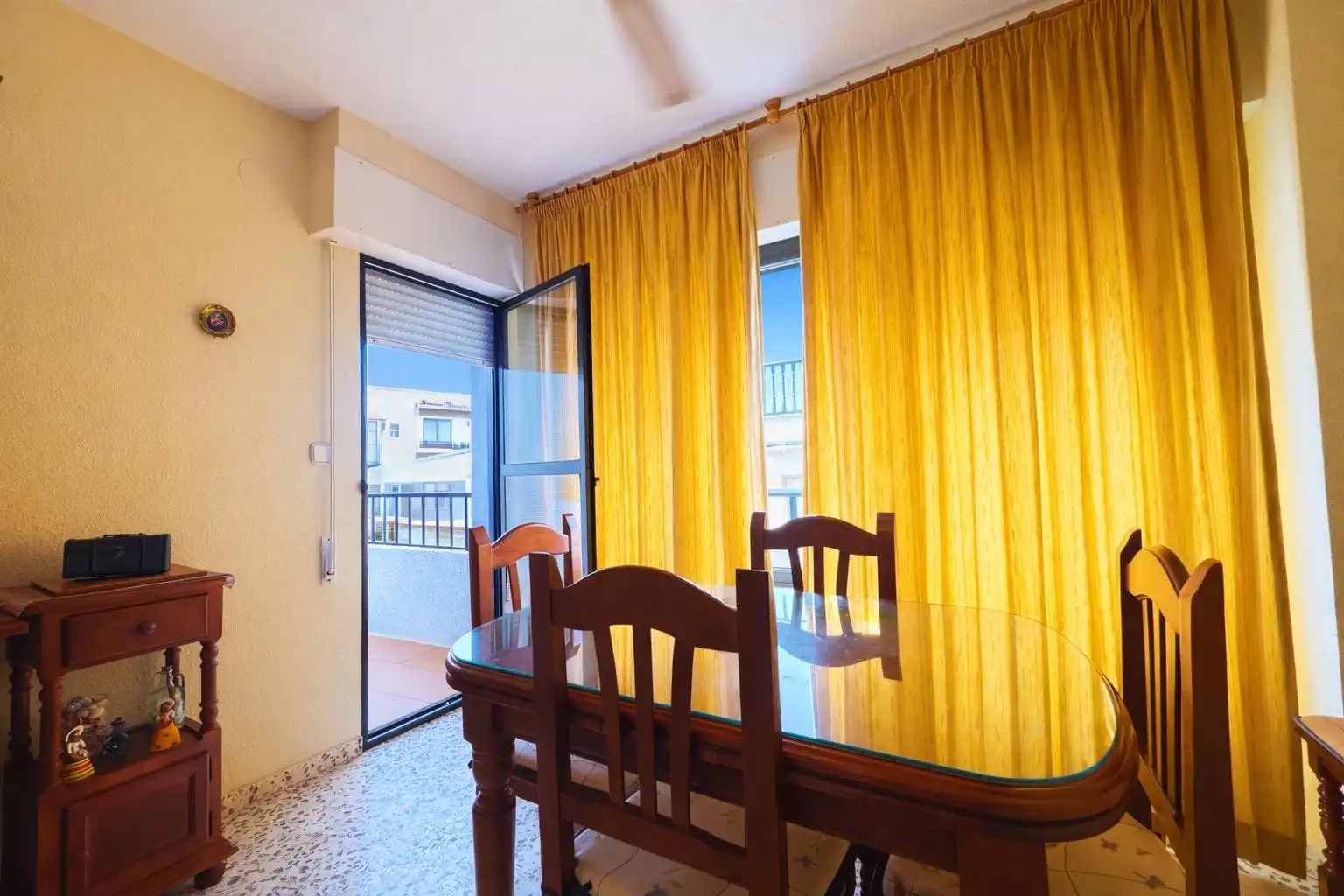 Comedor de Piso en venta en Rubite con Terraza