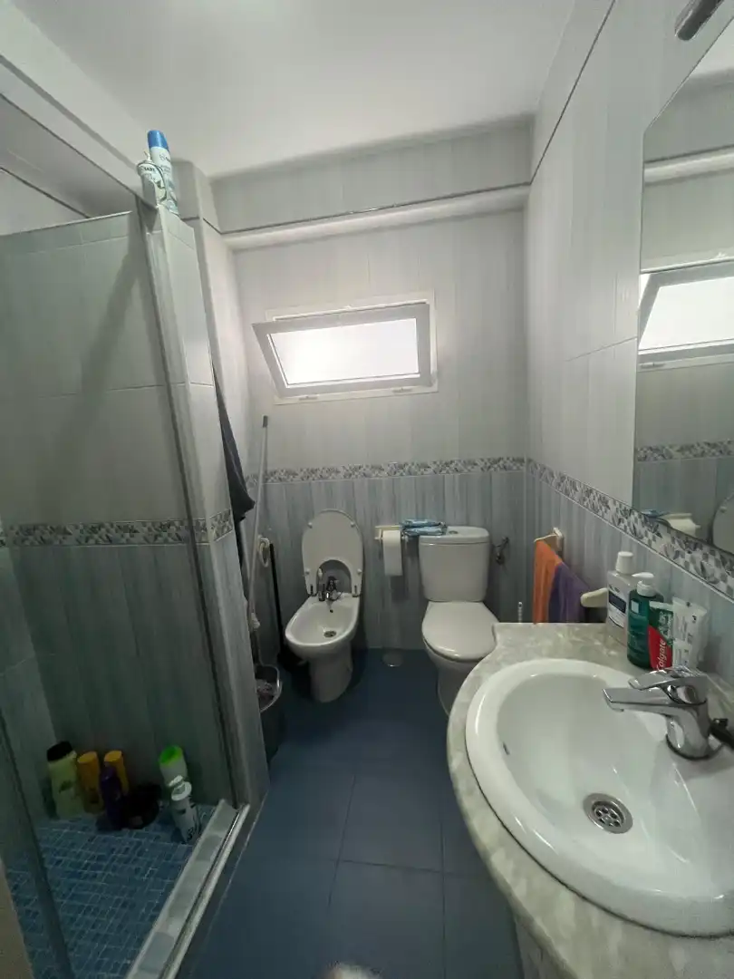 Baño de Piso en venta en Málaga con Terraza y Amueblado