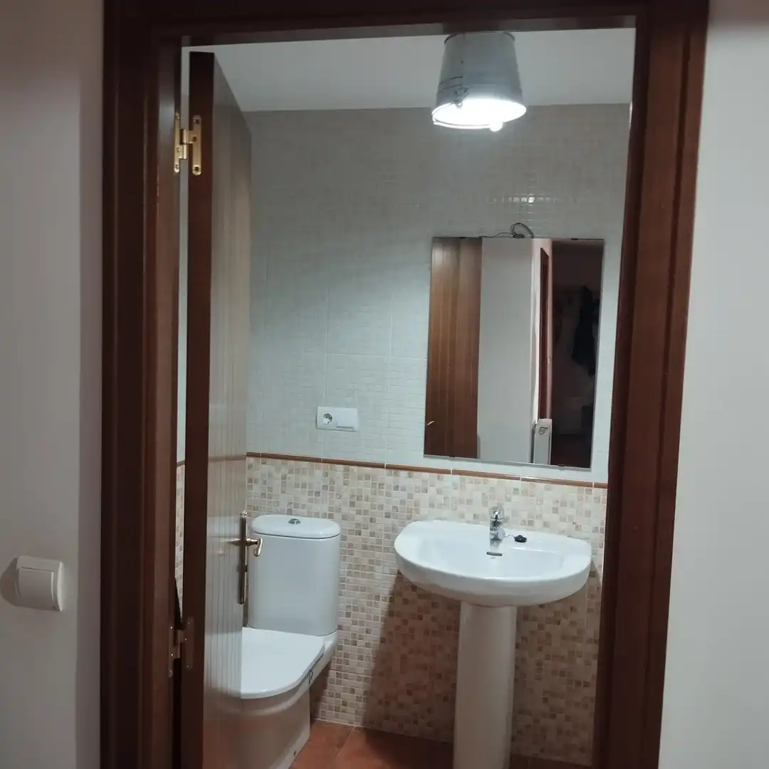 Baño de Piso en venta en Sojuela con Calefacción