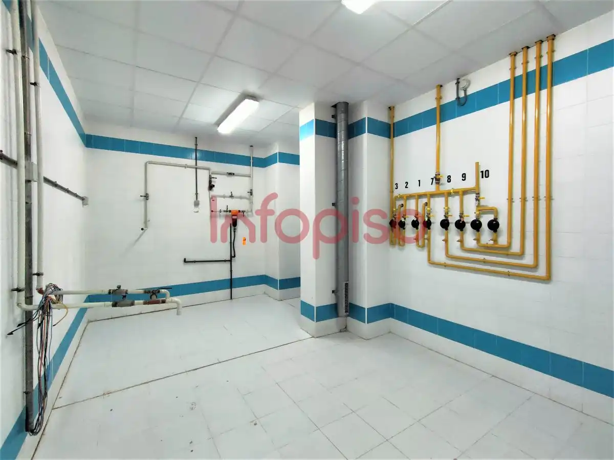 Local comercial de lloguer a Valdepeñas, imagen 5