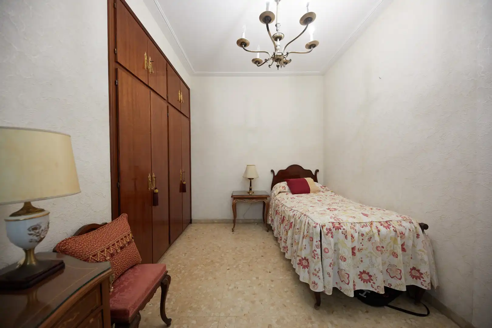 Dormitori de Casa adosada en venda en Vilanova i la Geltrú amb Aire condicionat, Terrassa i Balcó