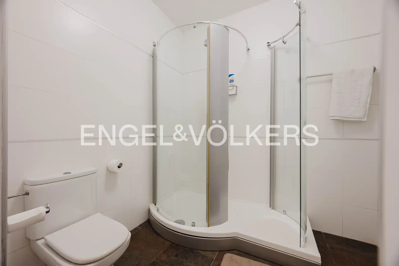 Bathroom of Houses for sale in Andoain  with Air Conditioner, Heating and Private garden