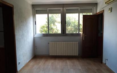 Bedroom of Flat for sale in  Madrid Capital