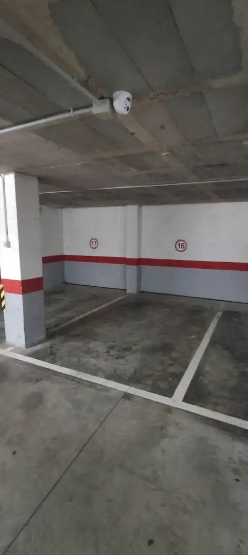 Parking de Dúplex en venta en Alicante / Alacant con Aire acondicionado, Calefacción y Jardín privado