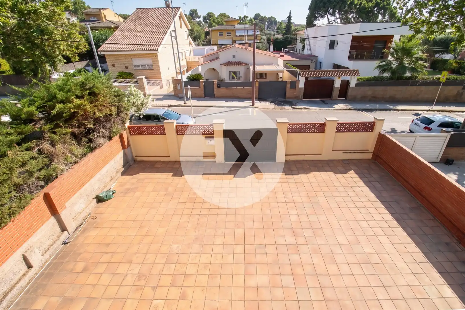 Vista exterior de Casa o xalet en venda en Castelldefels amb Jardí privat i Terrassa