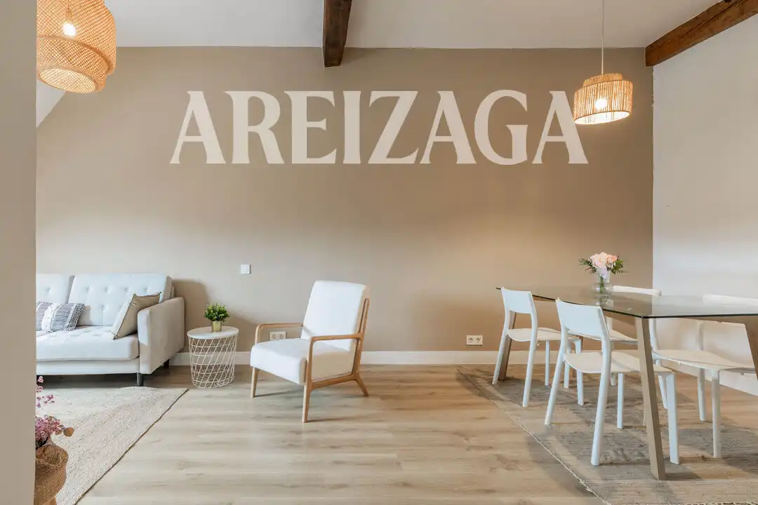 Sala de estar de Ático en venta en Donostia - San Sebastián  con Calefacción y Amueblado
