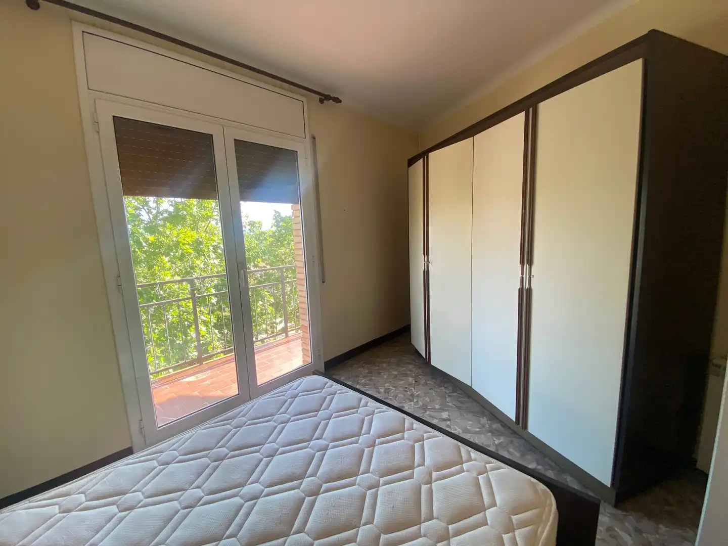 Habitación de Apartamento en venta en Manresa con Calefacción y Balcón