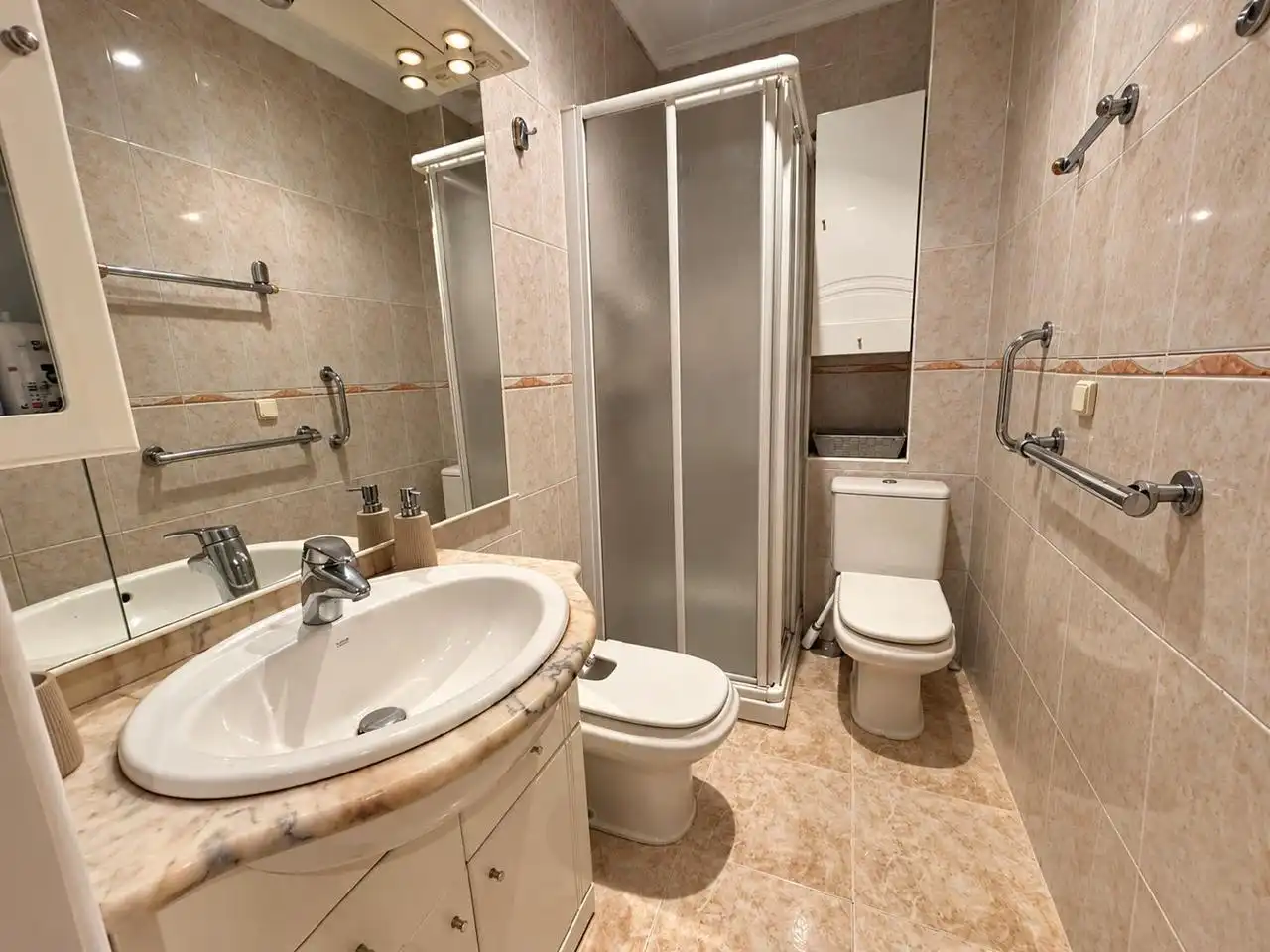 Bathroom of Flat for sale in Chamartín
