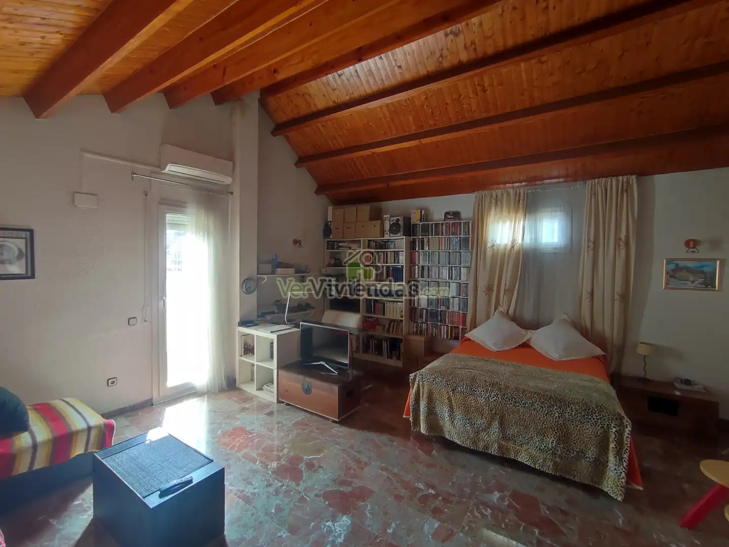 Maison mitoyenne avec terrasse à vendre à Torrelles de Llobregat, imagen 9