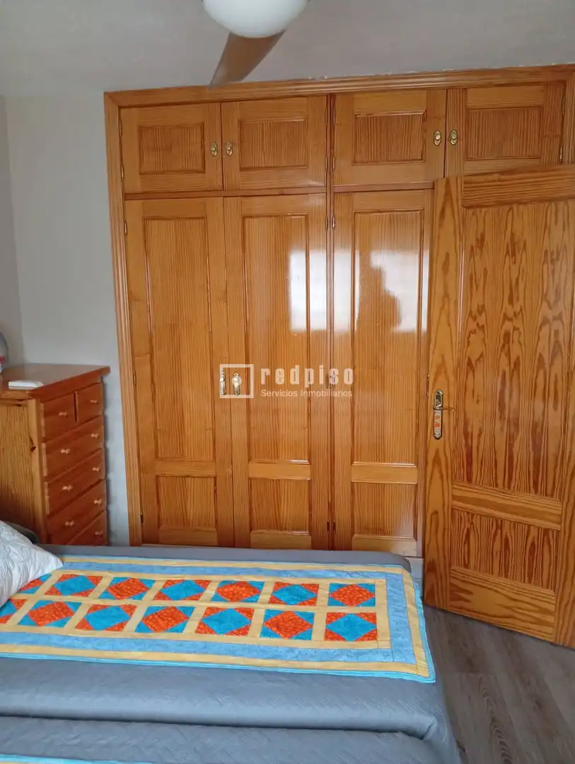 Habitación de Dúplex en venta en Madrid con Terraza