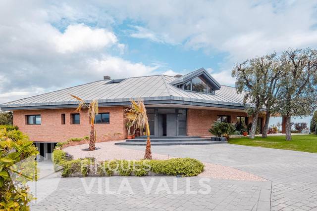 Casa-chalet en Venta en Calle EMPORDA en Bigues i Riells del Fai