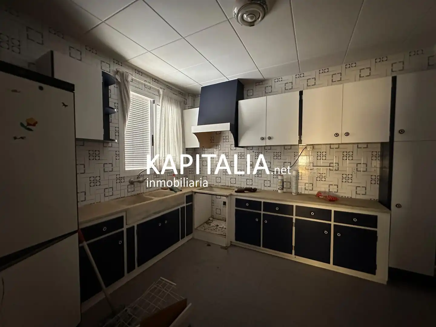 Kitchen of Houses for sale in Canals, Valencia