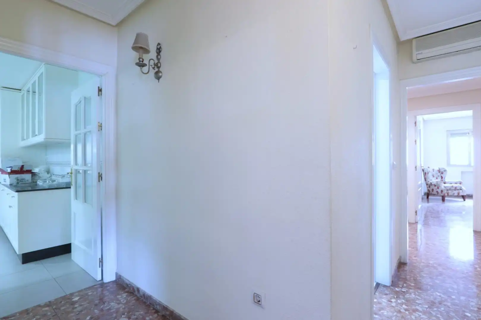 Wohnung zum Verkauf in Cartagena mit Klimaanlage, Heizung und Terrasse