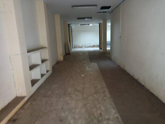 Local comercial en Venta en De Italia en Barrio de Delicias