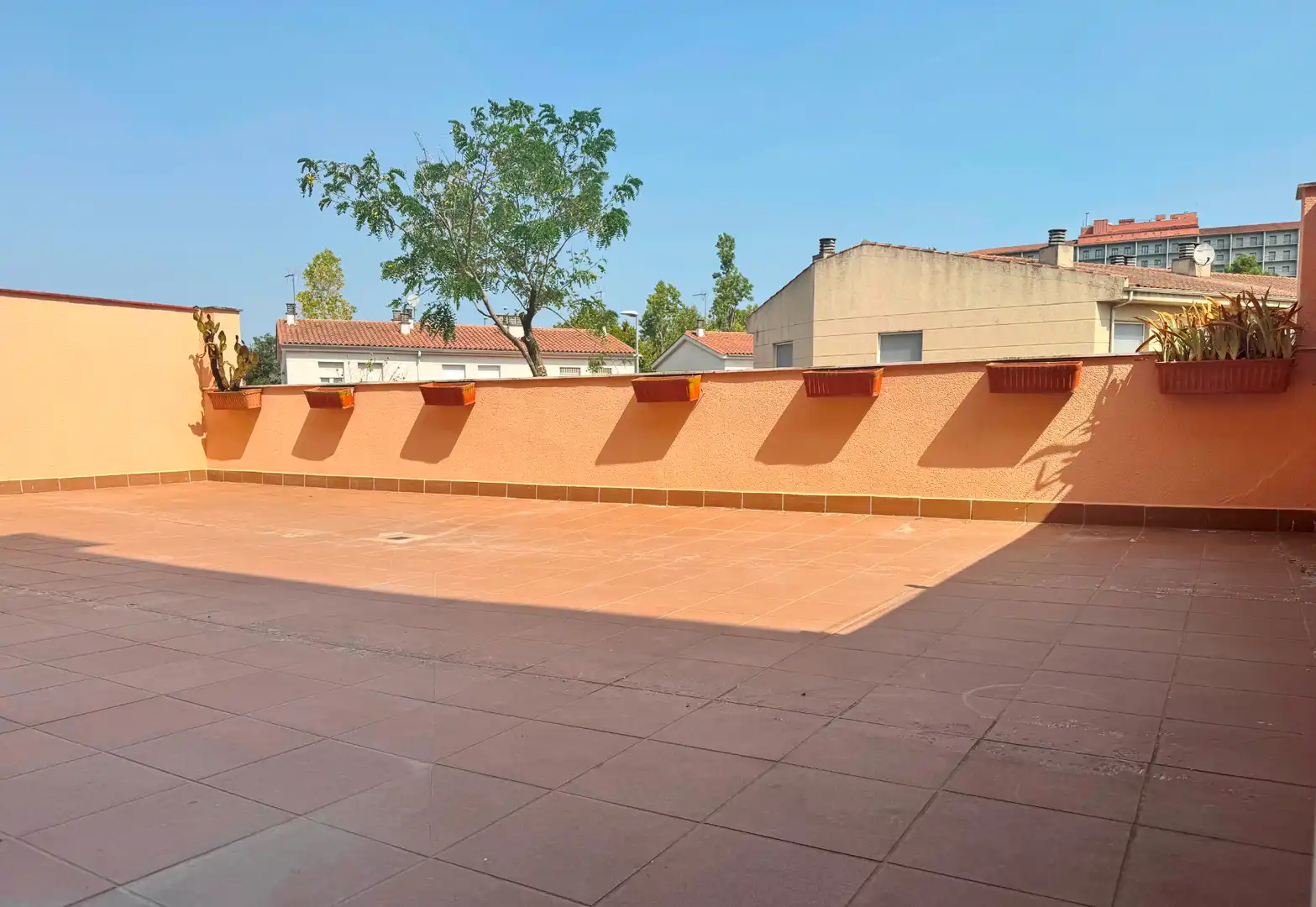 Flat for rent in Rambla de Xavier Cugat, Fontajau - Sant Ponç