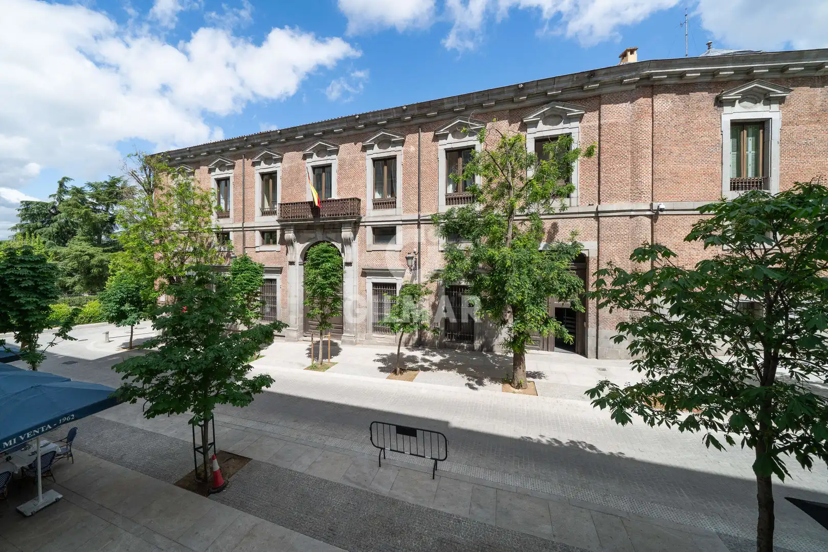 Vista exterior de Piso en venta en Madrid con Calefacción