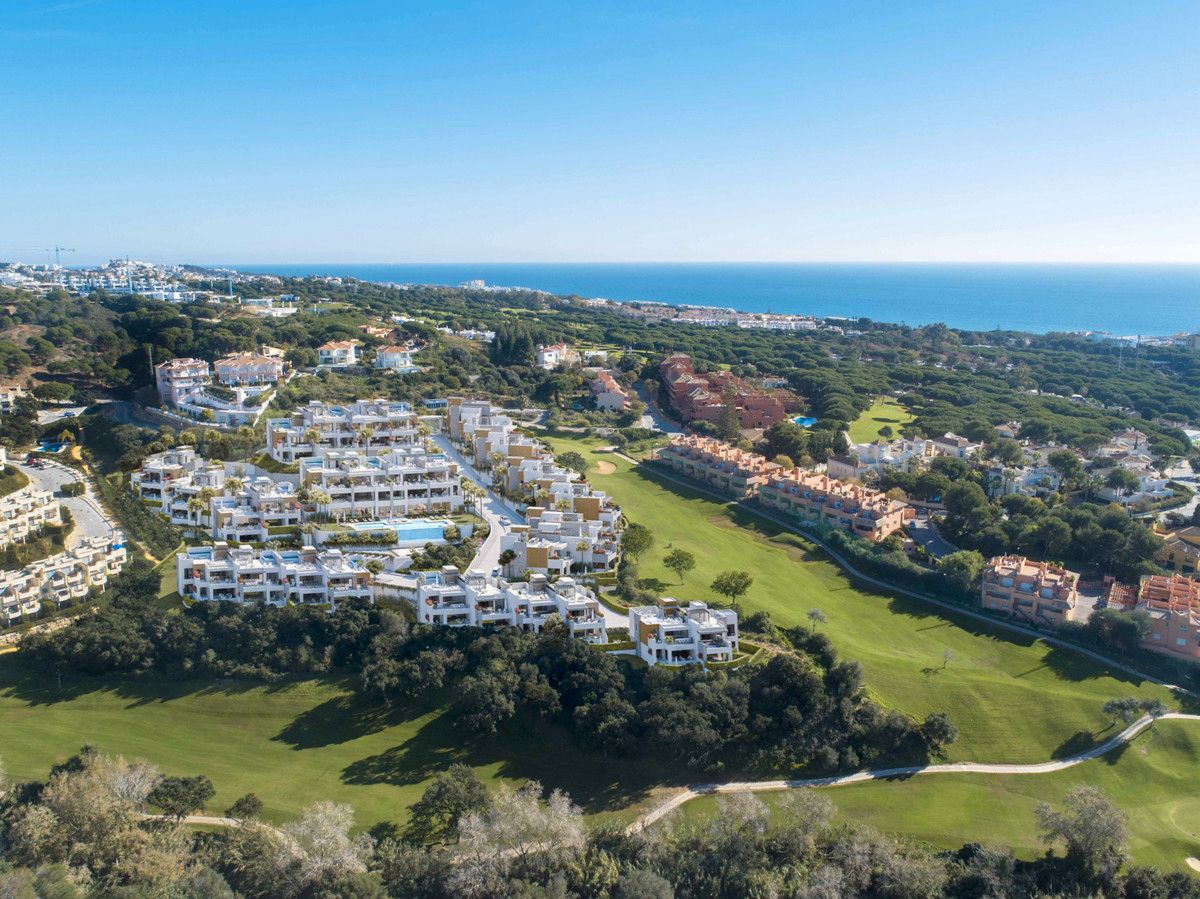 Exterior view of Flat for sale in Marbella  with Air Conditioner, Heating and Private garden