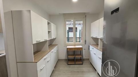 Foto 5 de Casa adosada en venda a Carretera de Les Feixes, 50, Olot, Girona