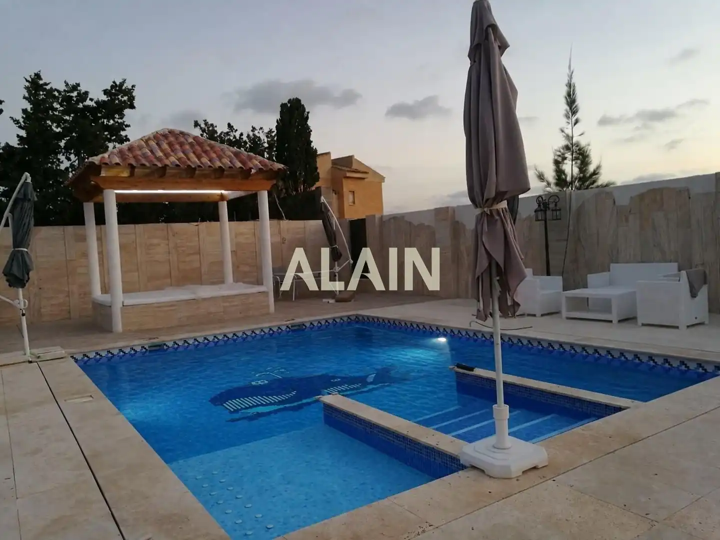 House with garden for sale in Garbinet - Vistahermosa, imagen 14