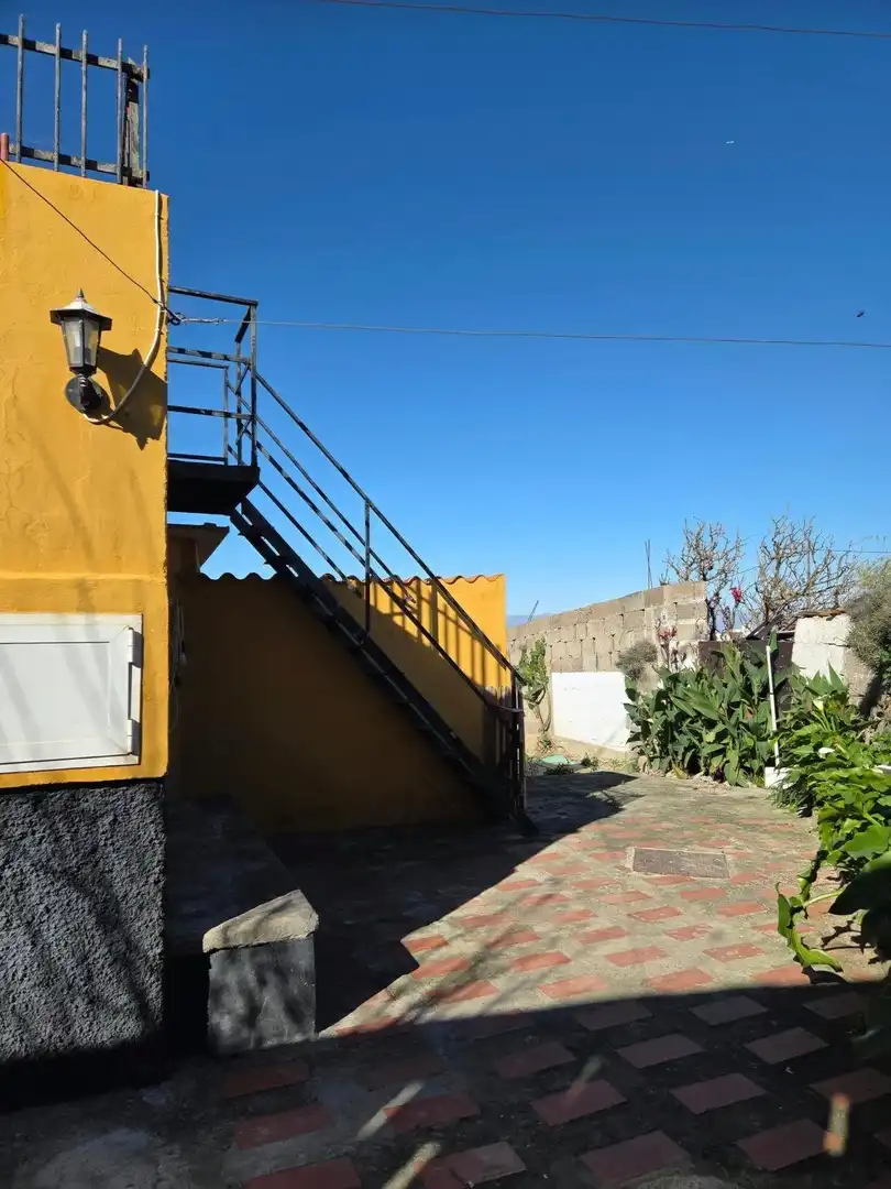 Vista exterior de Casa o xalet en venda en Moya (Las Palmas) amb Traster