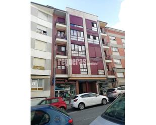 Vista exterior de Apartament en venda en Pravia amb Terrassa