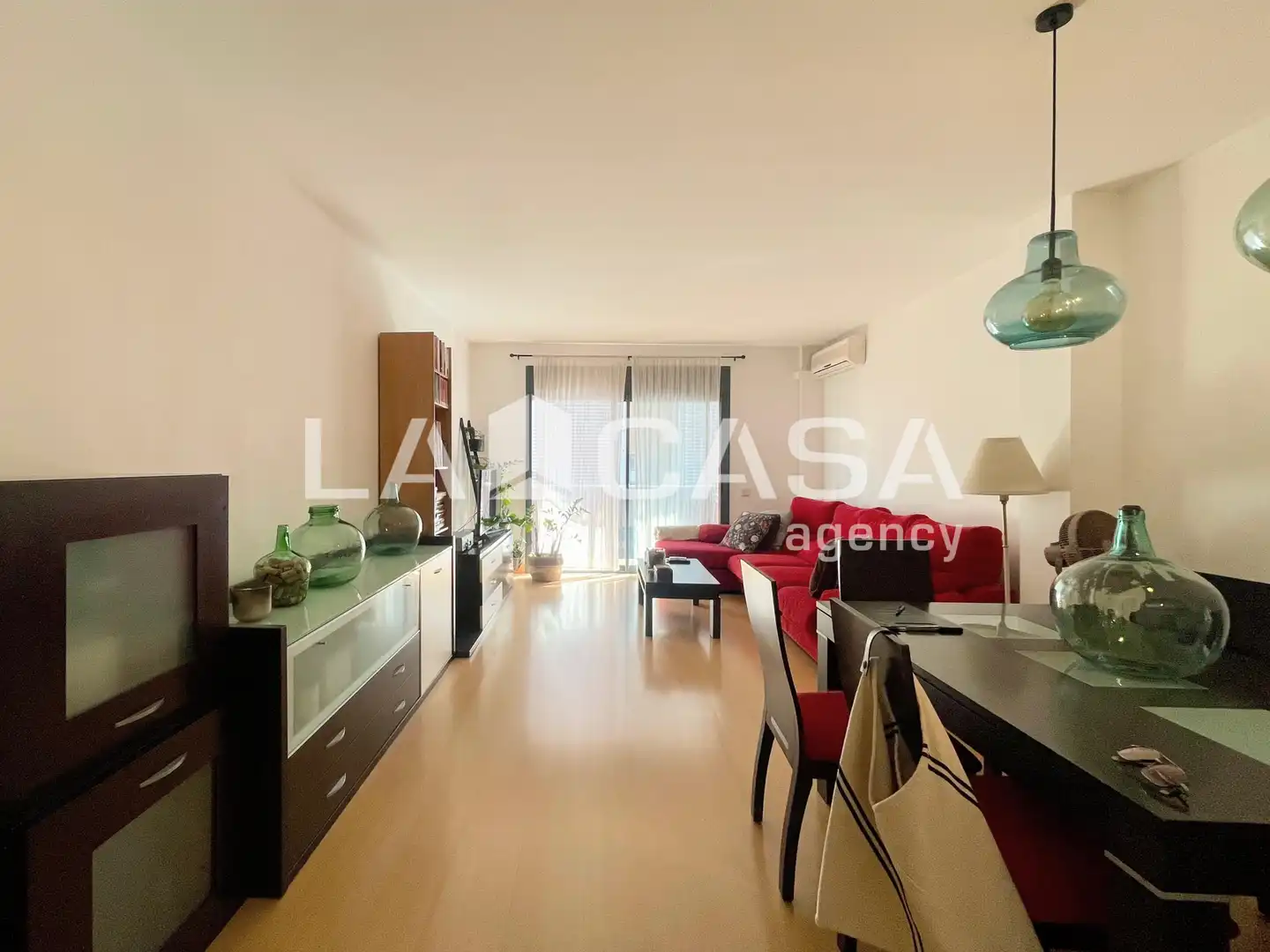 Dúplex en venta en Badalona con Calefacción, Piscina y Balcón