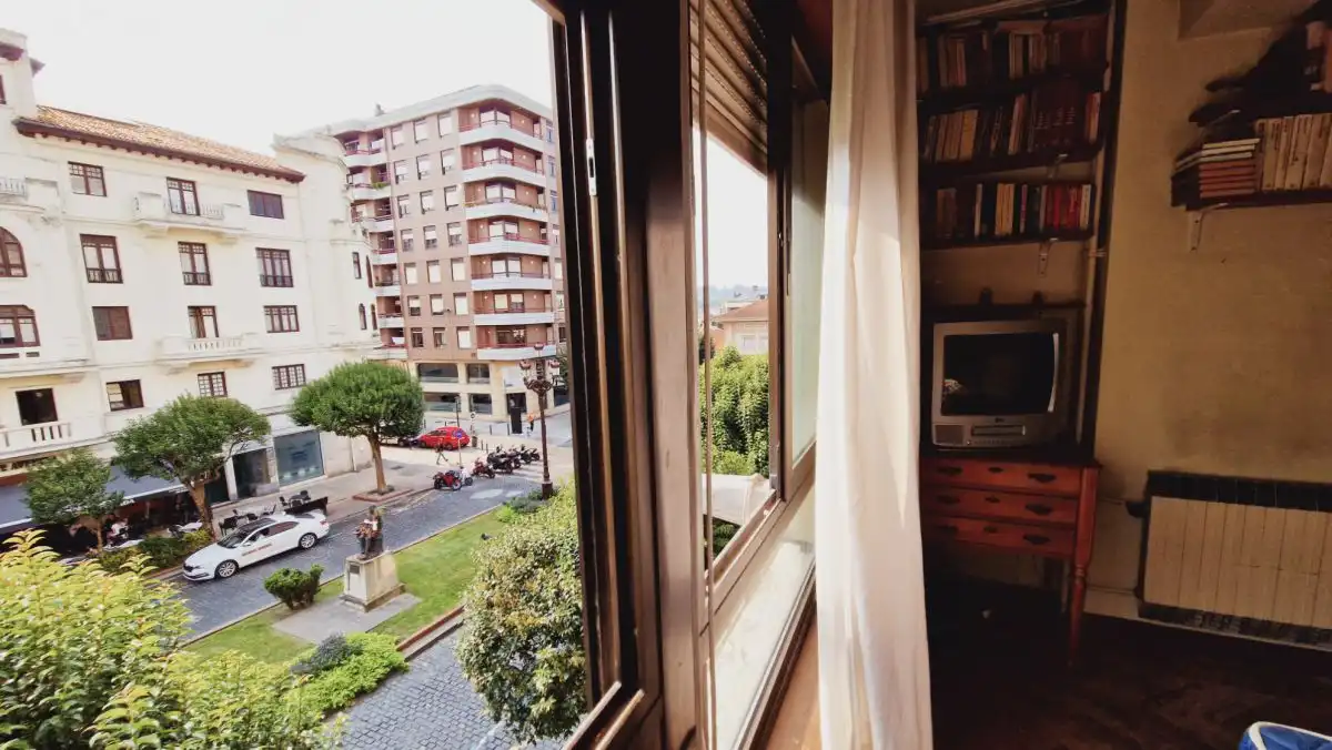 Piso con terraza en venta en MENENDEZ PELAYO, imagen 39