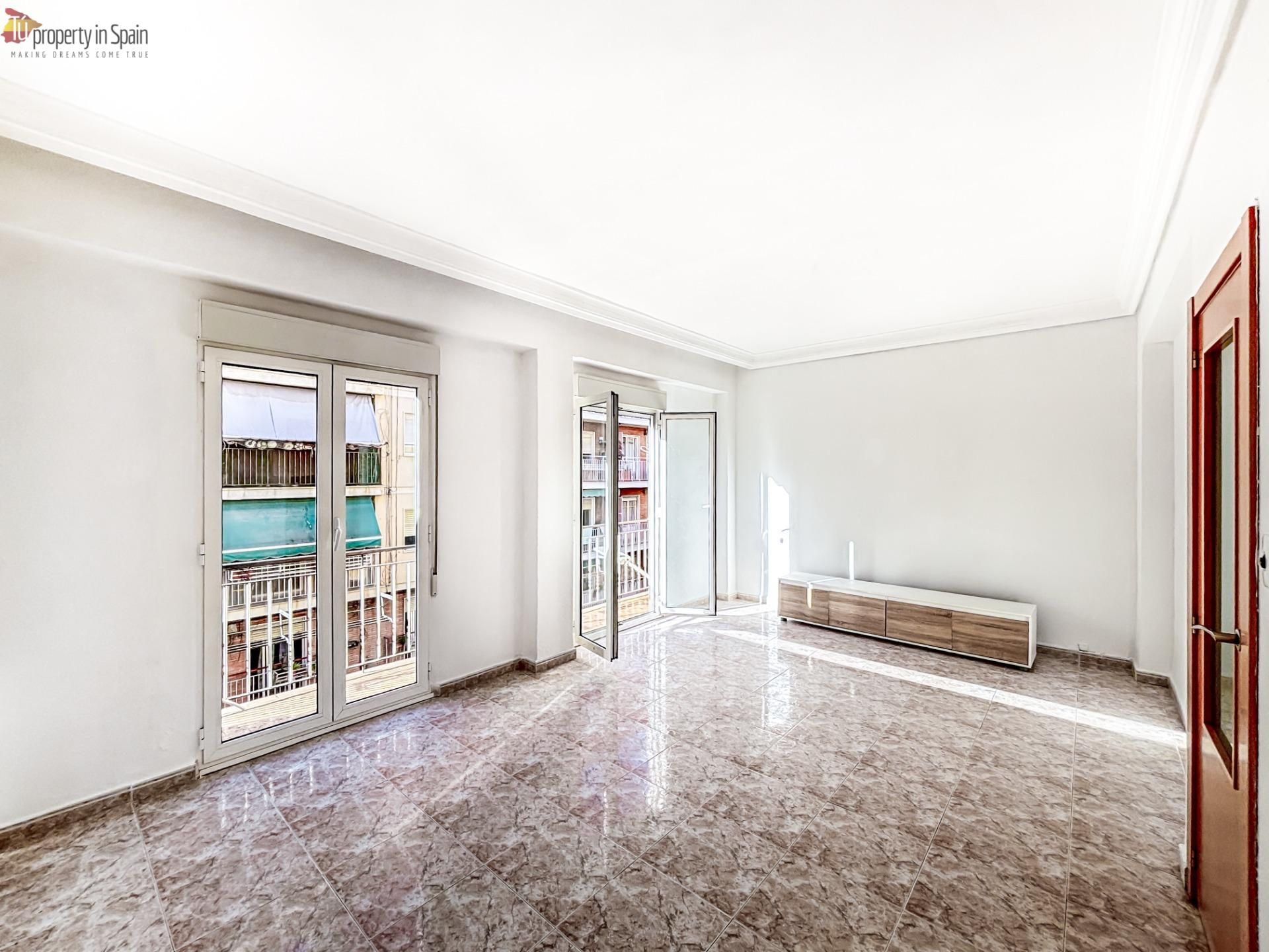 Pis en venda en Alicante / Alacant amb Aire condicionat i Balcó