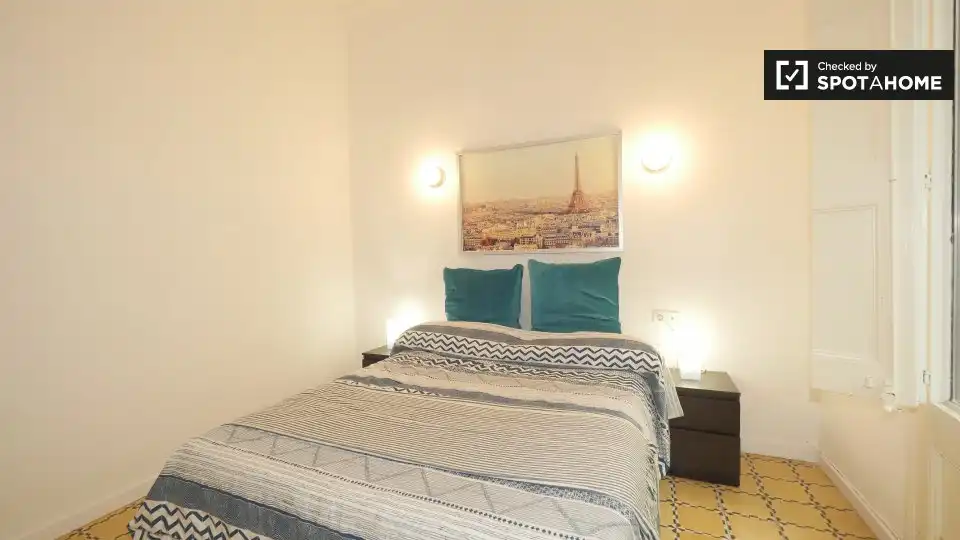 Flat for rent in El Raval