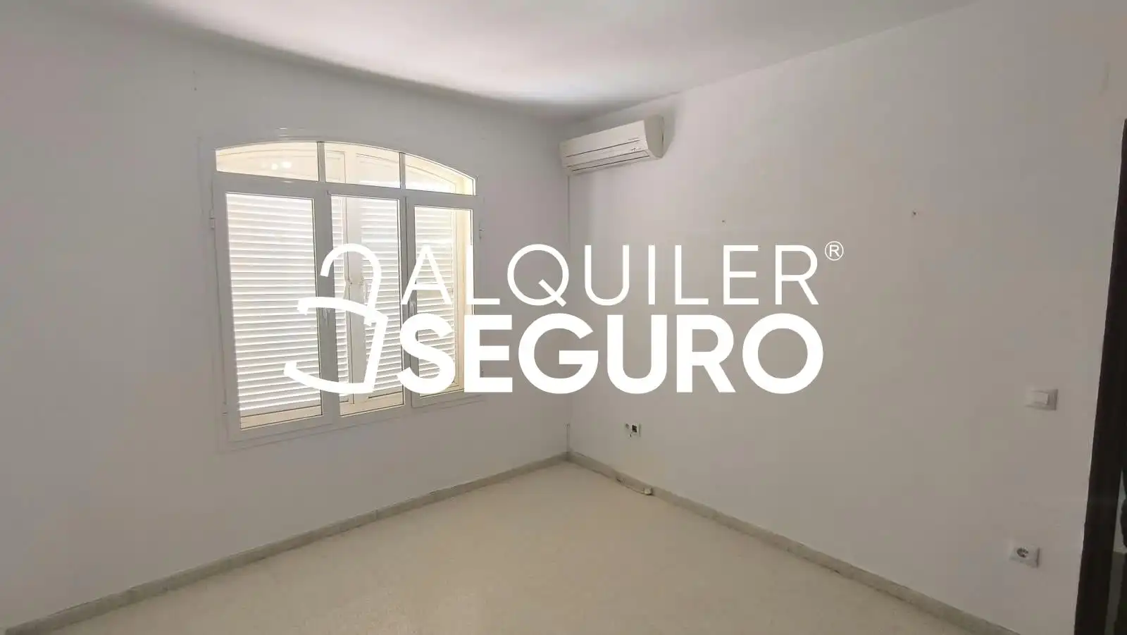 Casa o xalet de lloguer a Reyes Católicos , Bollullos de la Mitación