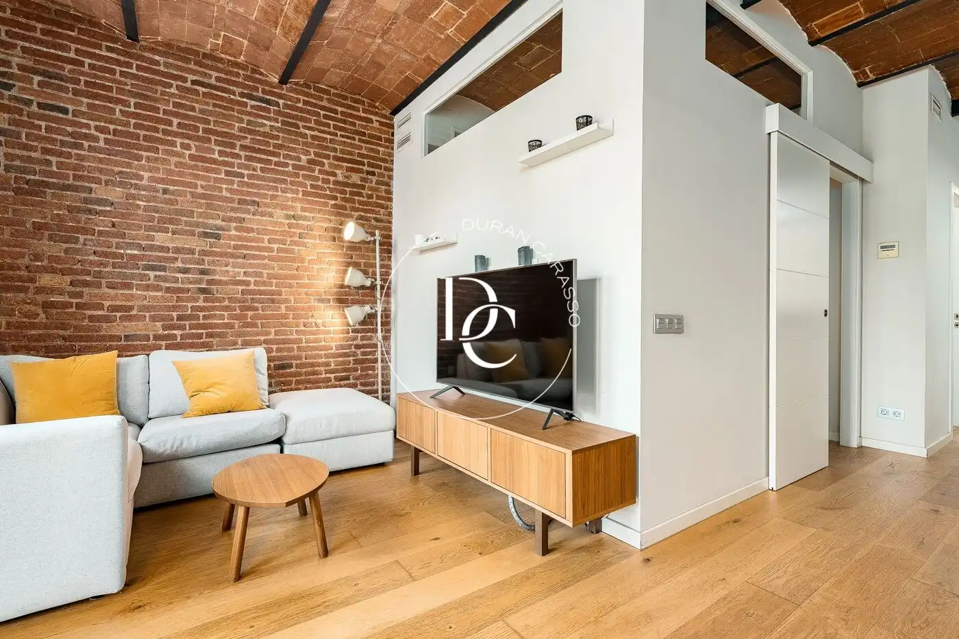 Sala de estar de Piso en venta en Barcelona con Aire acondicionado, Calefacción y Amueblado
