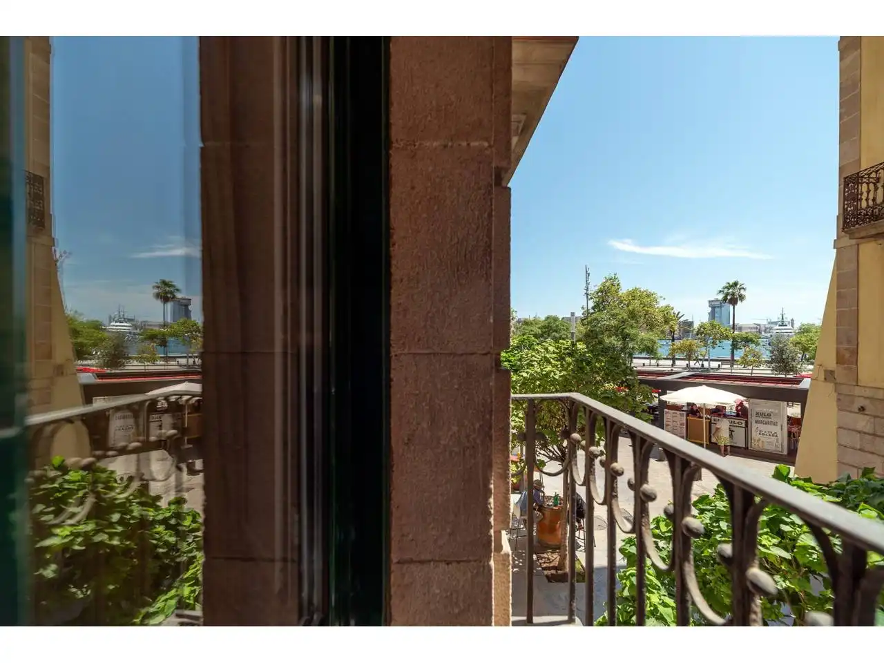 Piso con terraza en venta en Calle Llauder, imagen 3