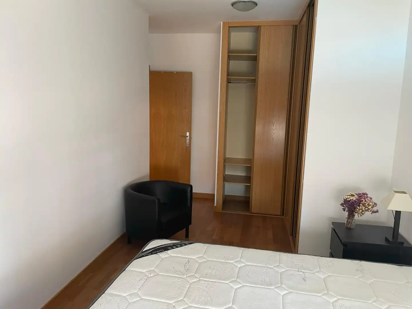 Habitación de Piso en venta en  Logroño con Calefacción, Trastero y Amueblado