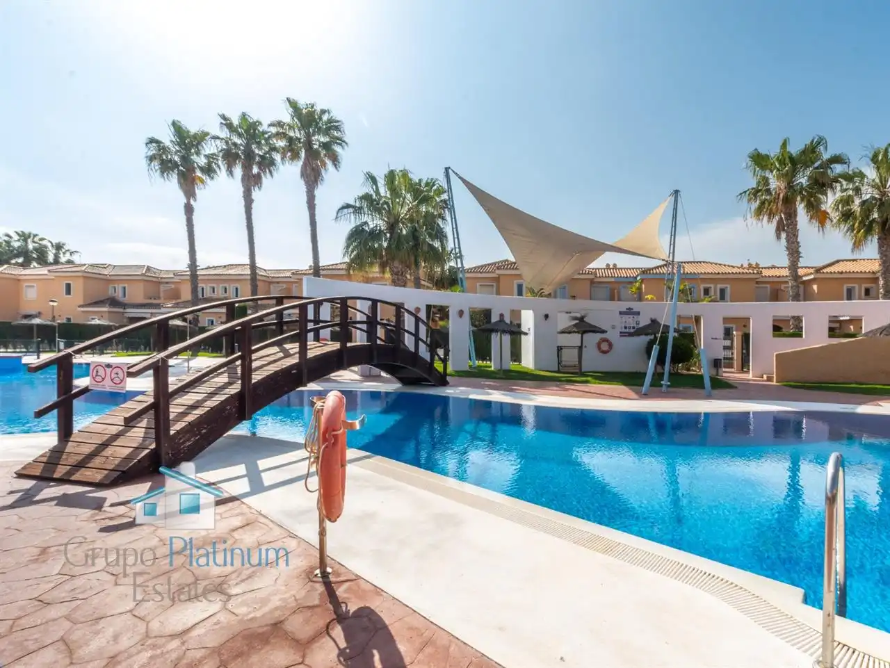 Piscina de Apartament en venda en Vera amb Aire condicionat i Piscina