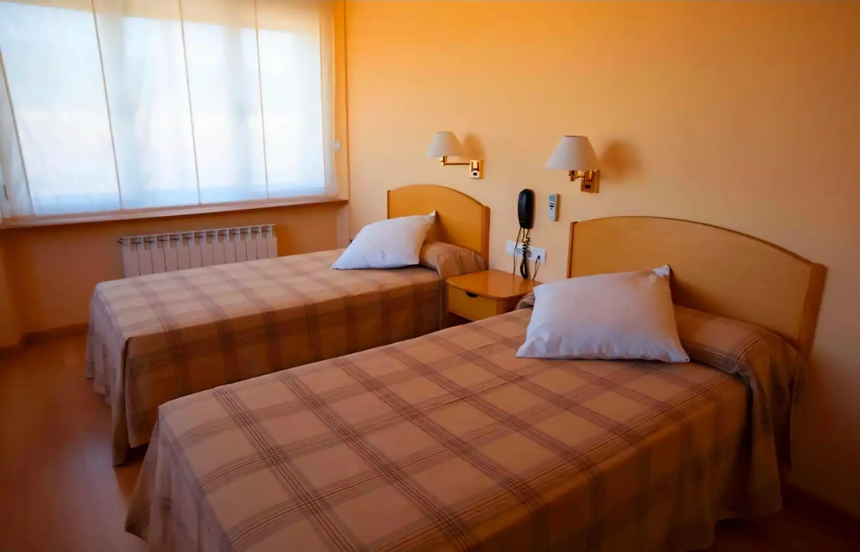 Bedroom of Buildings for sale in Ayerbe