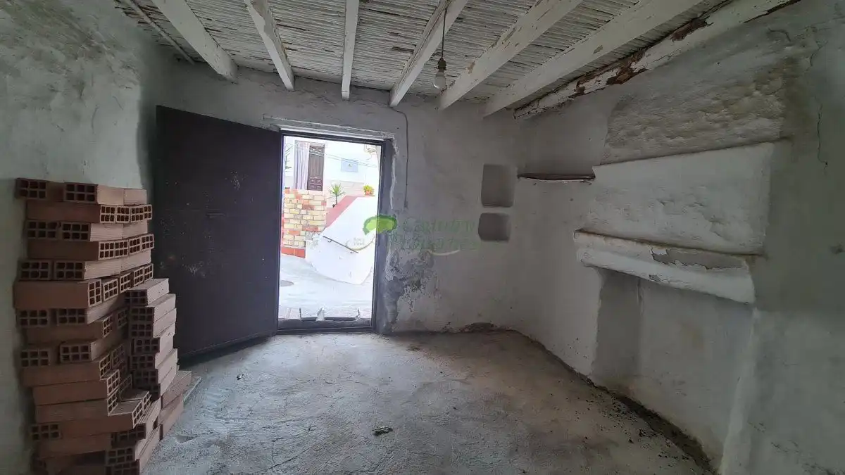 Casa o xalet en venda en Benamargosa amb Traster
