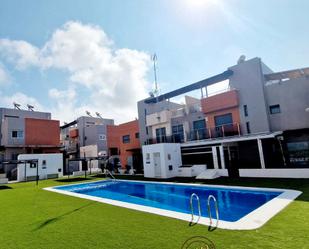 Swimming pool of House or chalet for sale in Torrevieja  with Heating, Private garden and Terrace